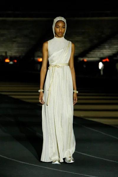 Look 83